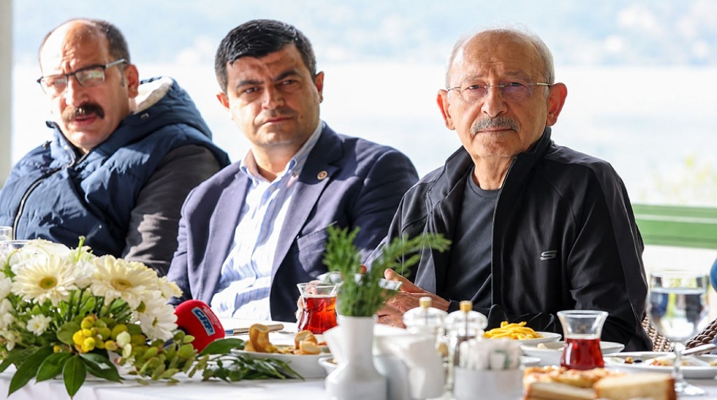 “İstifalarla arınmanın büyük ölçüde gerçekleştiğini görüyoruz”