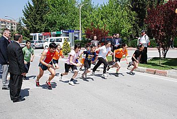 Bolu halkının ilgisizliği, Mudurnu halkının katılımcılğı!