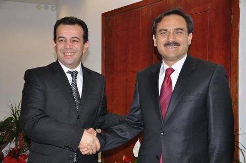 CHP yeni rektörü ziyaret etti