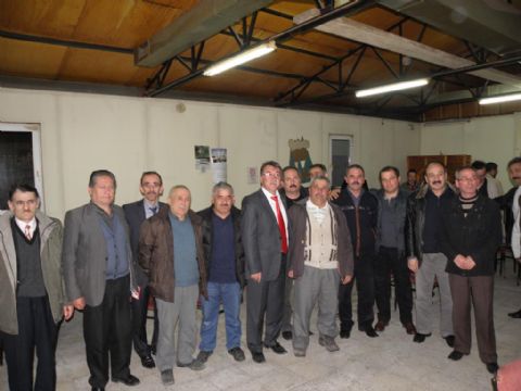 MHP Kızıkspor Derneği'ni ziyaret etti