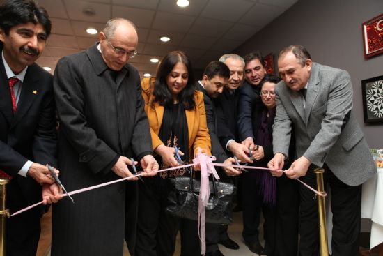 Toplum ve Ruh Sağlığı Merkezi Resim ve El Sanatları Sergisi açıldı