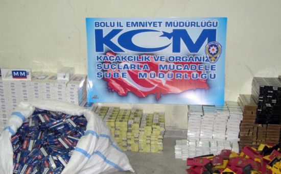 Adı yolcu otobüsü, aslında kaçak sigara taşıyıcısı