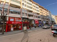 Yağız Vodafone Cep Merkezi Cumhuriyet Caddesi'nde açıldı