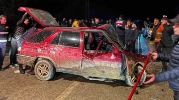 Abant yolunda feci kaza; 1 ölü 5 yaralı