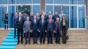 İzzet Baysal Vakfı’ndan Yeni Rektör Yiğit’e tam destek